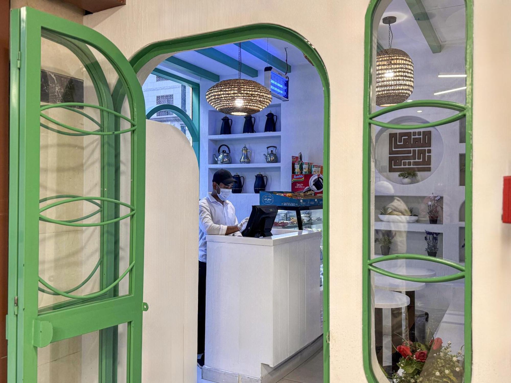 Rabwat Al Safwah Golden Hotel 麦地那 外观 照片