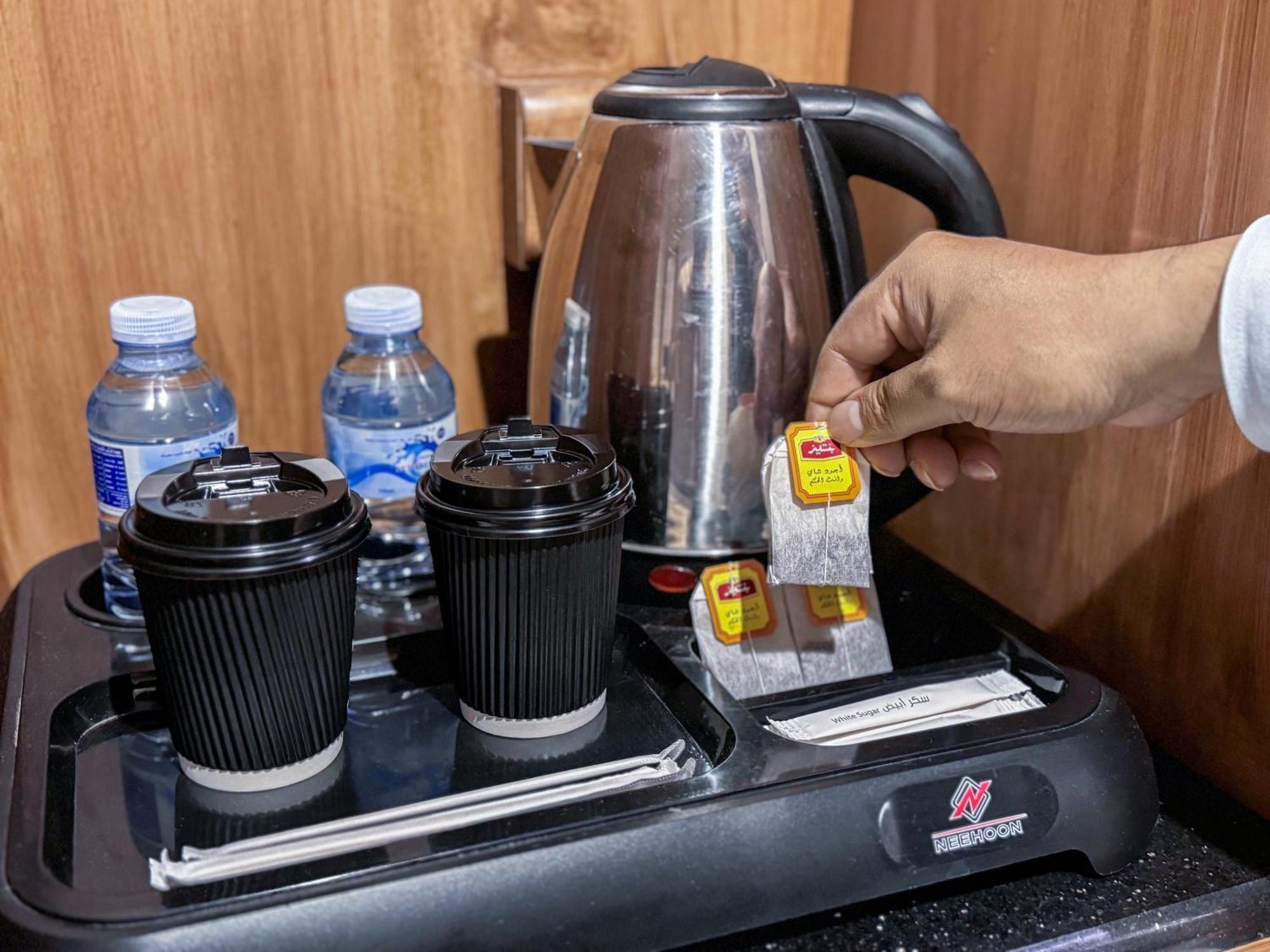 Rabwat Al Safwah Golden Hotel 麦地那 外观 照片