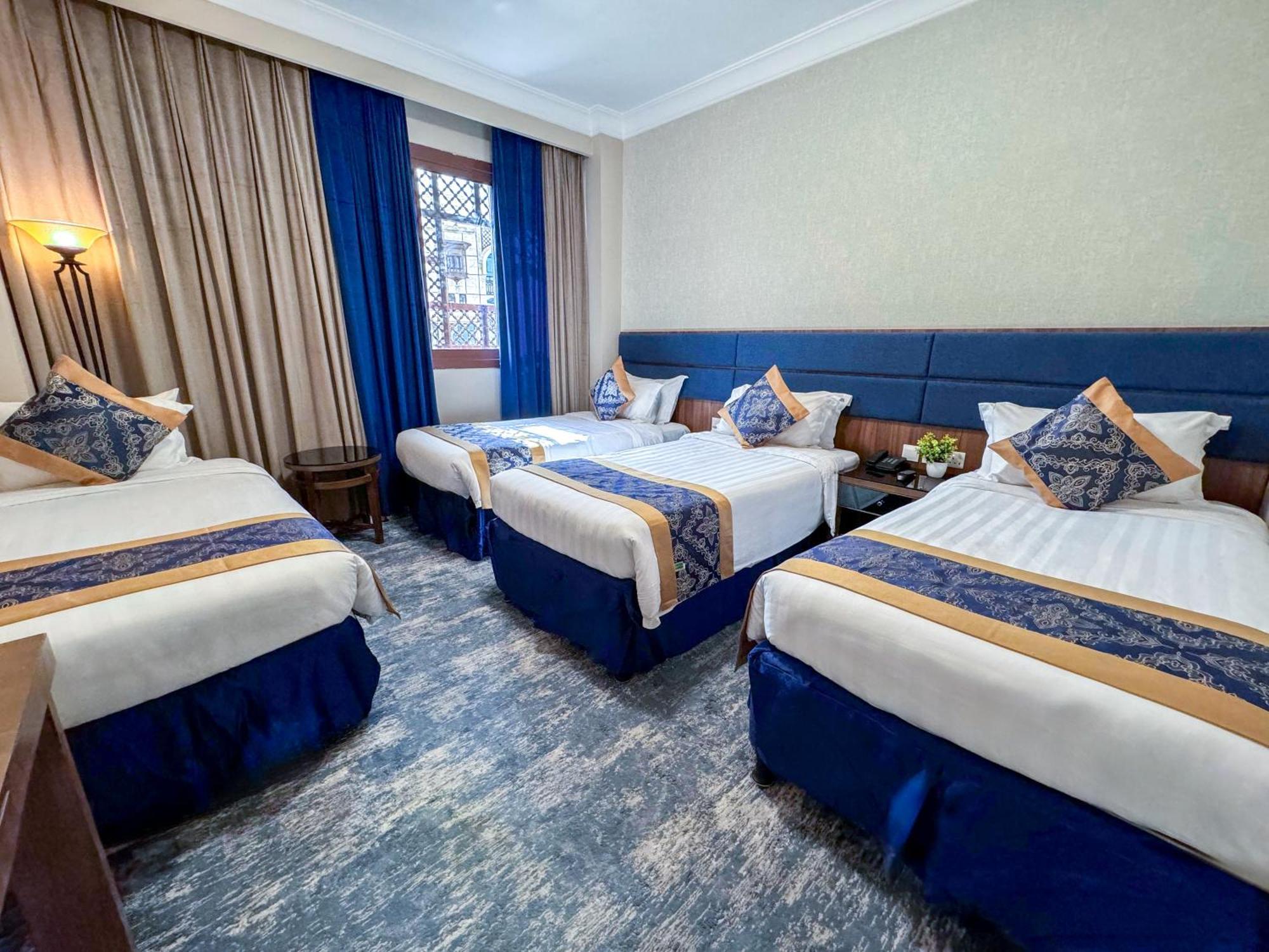 Rabwat Al Safwah Golden Hotel 麦地那 外观 照片