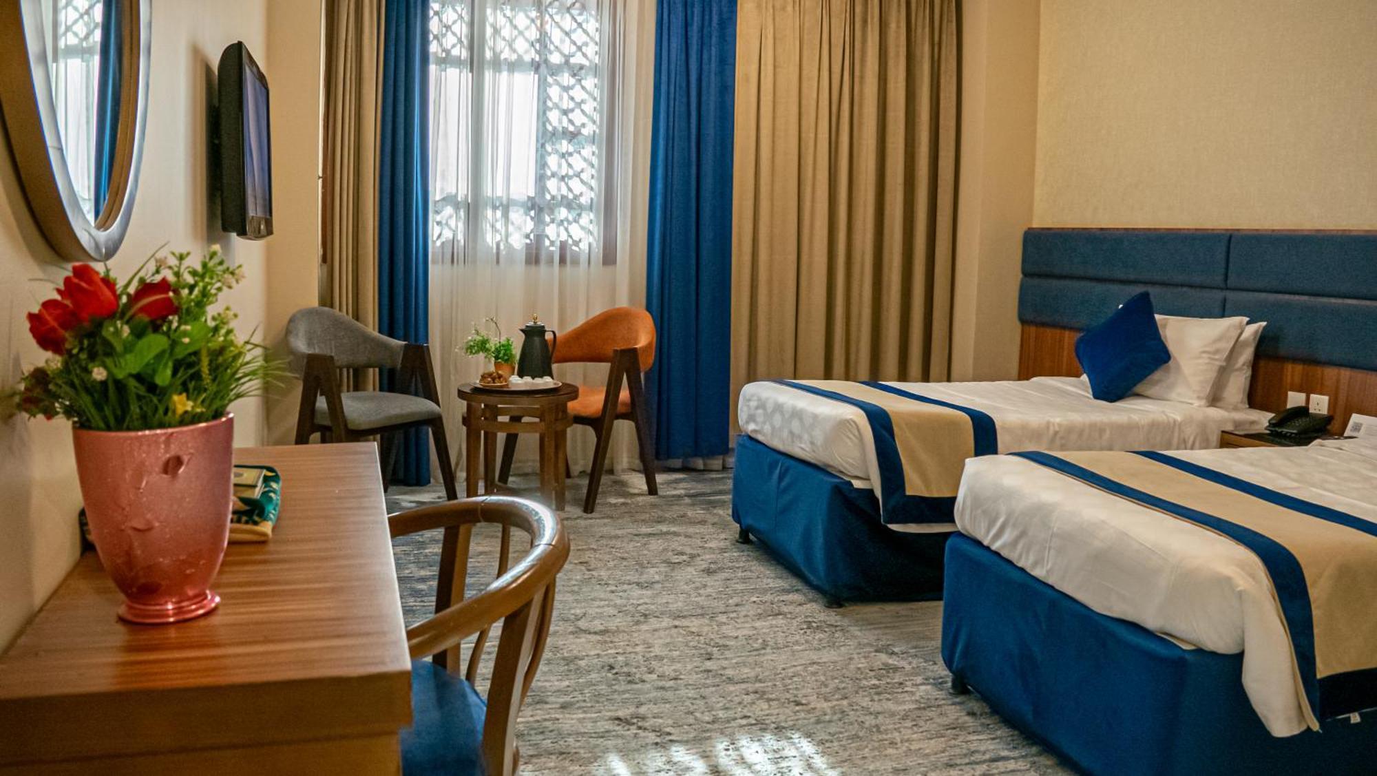 Rabwat Al Safwah Golden Hotel 麦地那 外观 照片