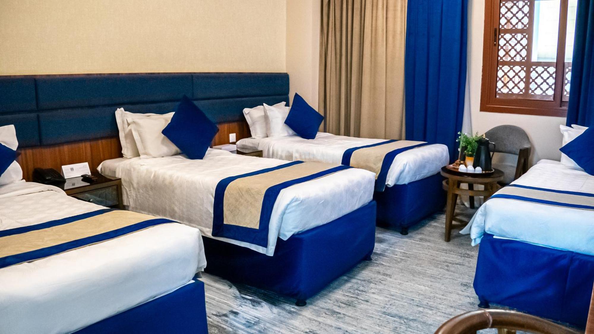 Rabwat Al Safwah Golden Hotel 麦地那 外观 照片