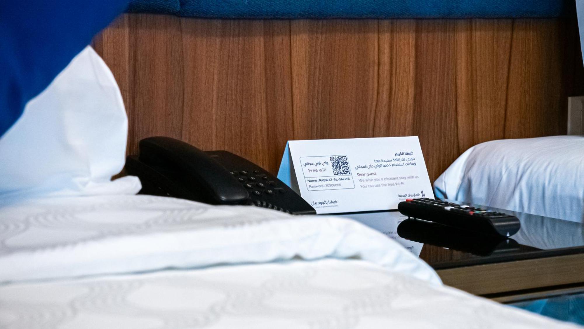 Rabwat Al Safwah Golden Hotel 麦地那 外观 照片